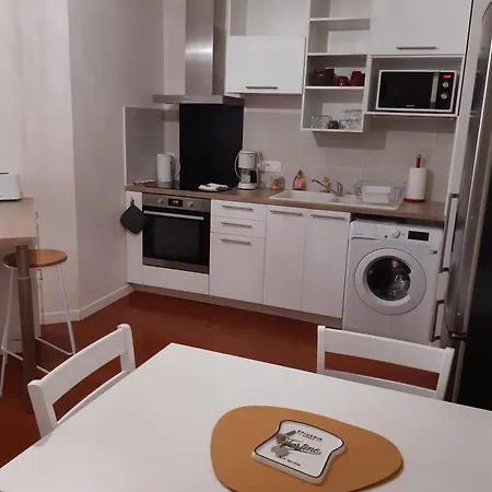 T2 Climatisé En Centre Appartamento
